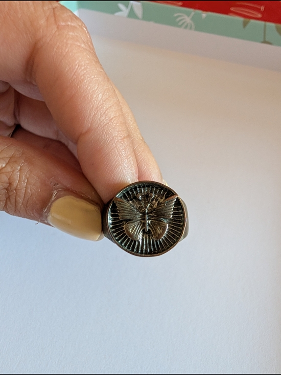 Accessories - Vintage Butterfly Signet Ring - Brass Tone - Unbranded